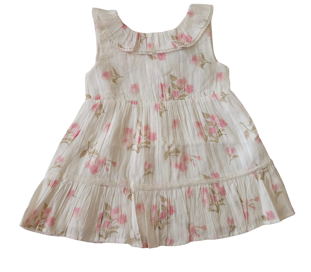 abito elegante e delicato Canada house