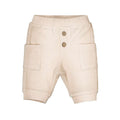 Pantaloncini cargo neonato beige con tasche laterali e bottoncini in legno