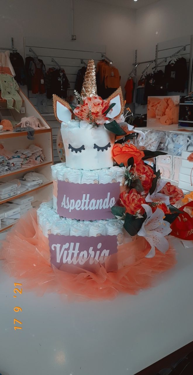 Torta di pannolini scenografica