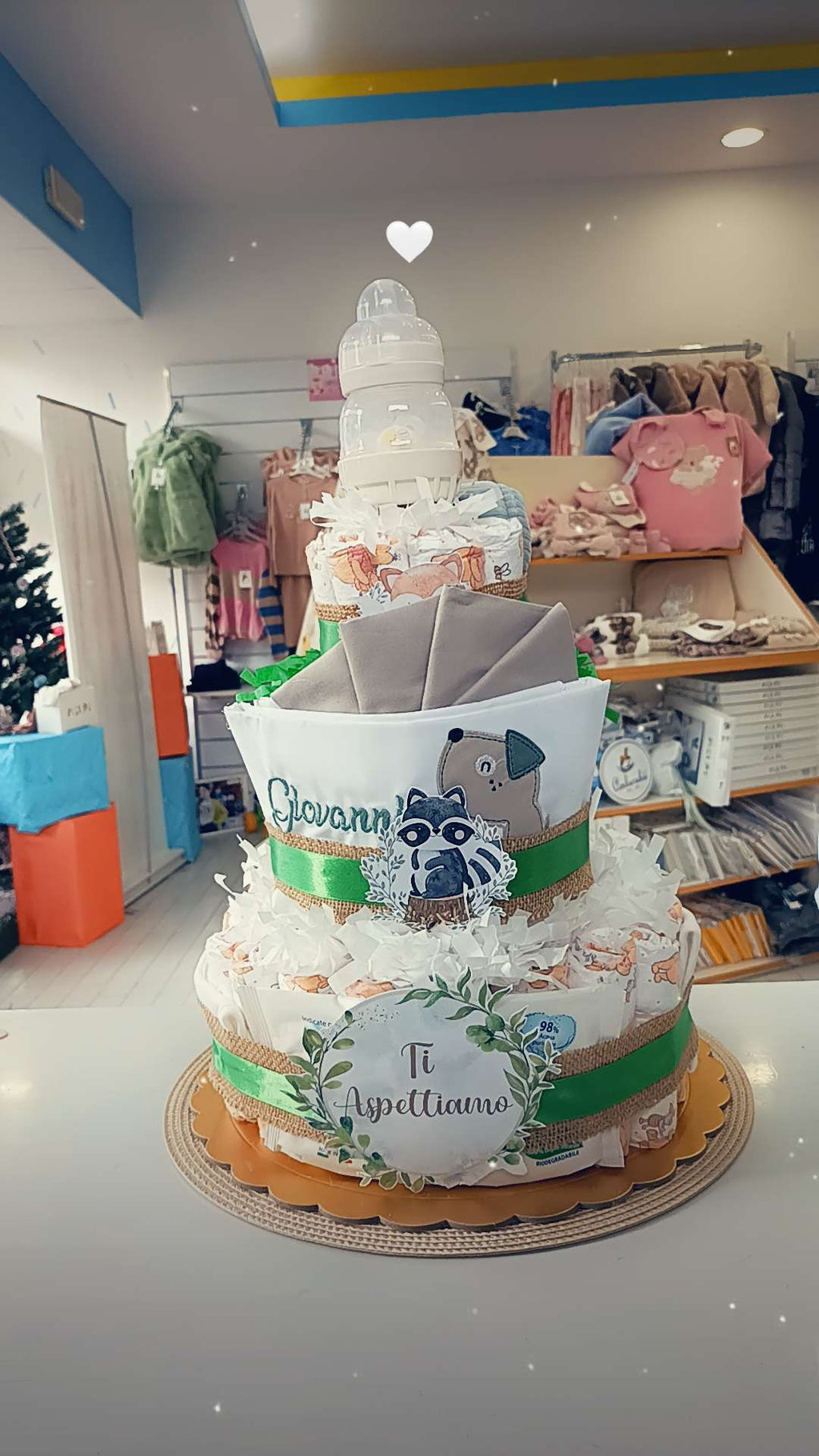 Torta di pannolini scenografica