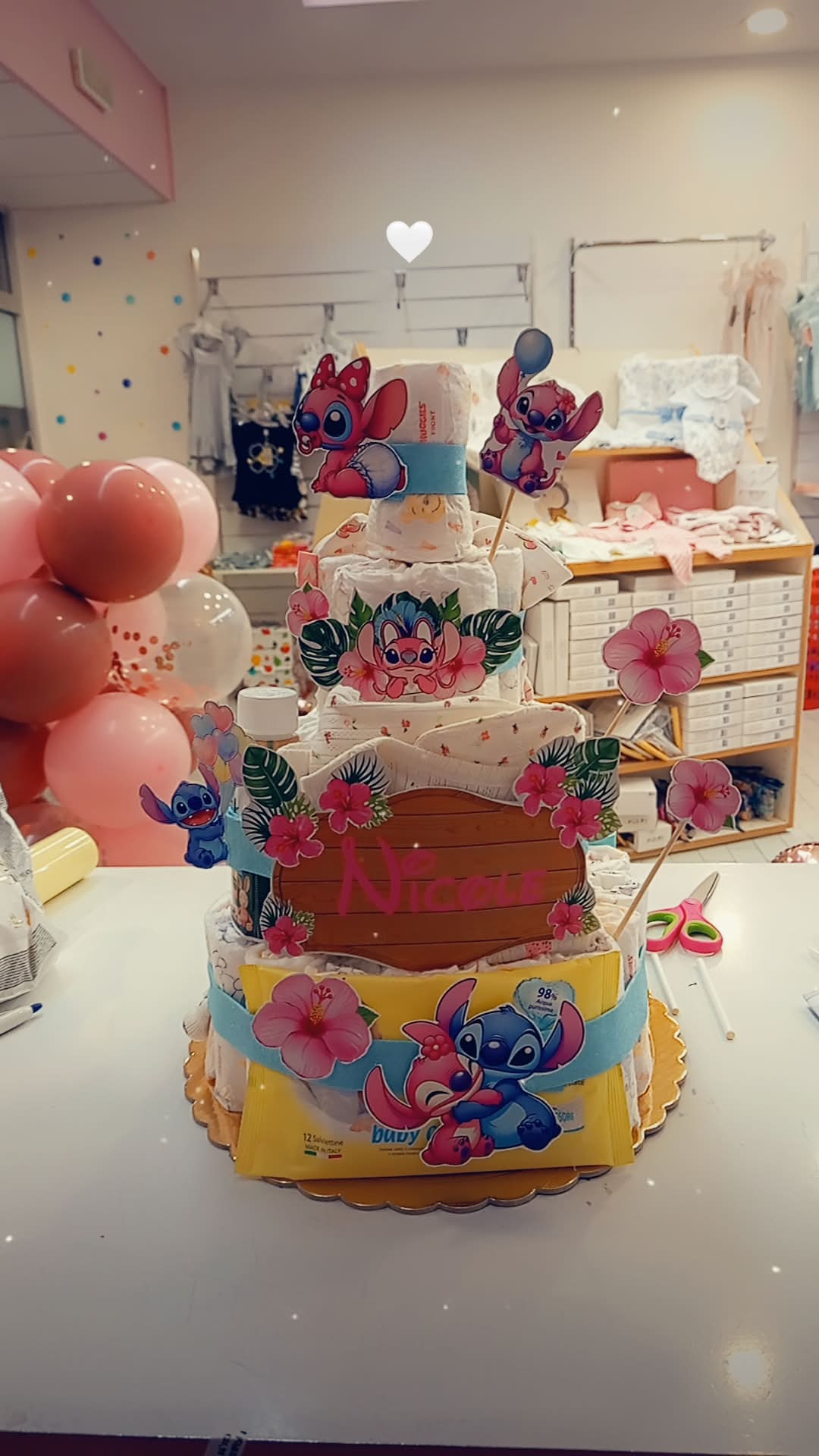 Torta di pannolini scenografica